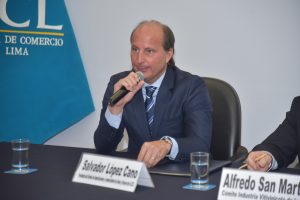 Salvador López Cano, presidente del Gremio de Importadores y Comerciantes de Vinos, Licores y otras bebidas de la CCL