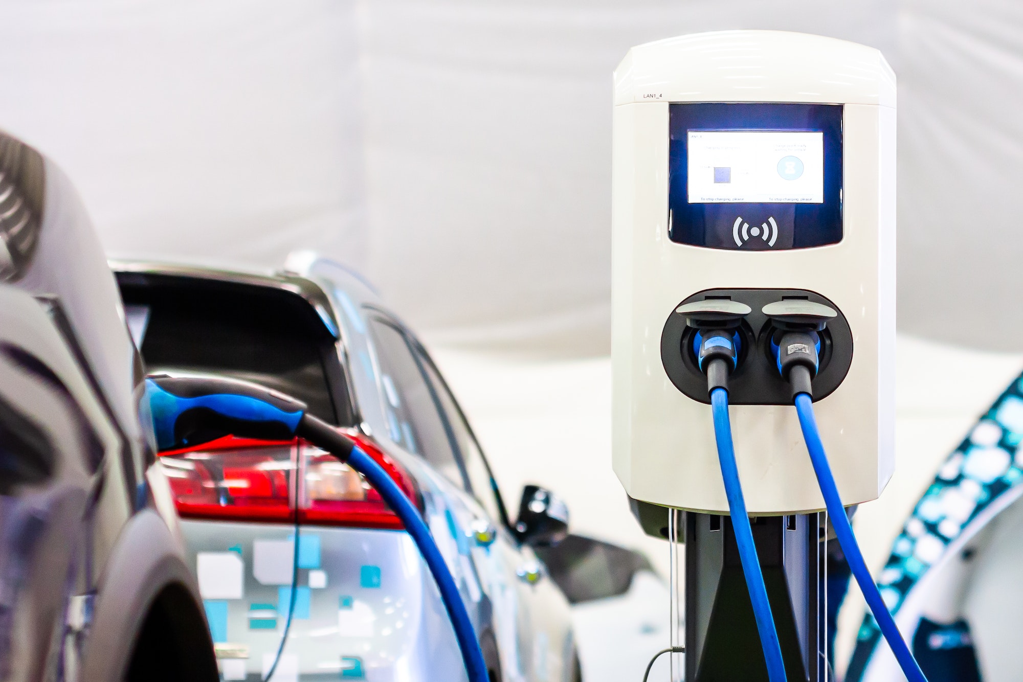 A modern electrical fast charger for the electrical or hybrid PHEV automobiles. An Energy power of