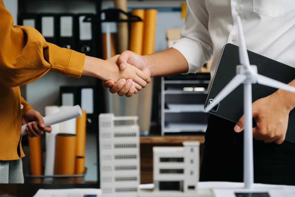 6 de cada 10 peruanos consideró renunciar por tener una mala relación ...