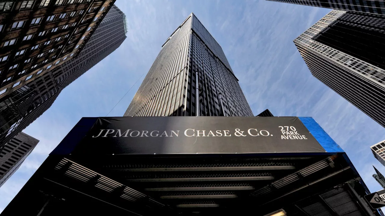 JPMorgan abandona la Net-Zero Banking Alliance, sumándose a otros gigantes bancarios estadounidenses