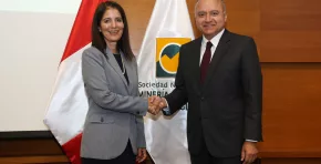 Julia Torreblanca, de Cerro Verde, asume la presidencia de la SNMPE para el periodo 2025-2026