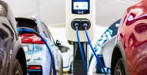 Mercado de vehículos electrificados anota récord histórico en 2024: vendió más de 6,600 unidades