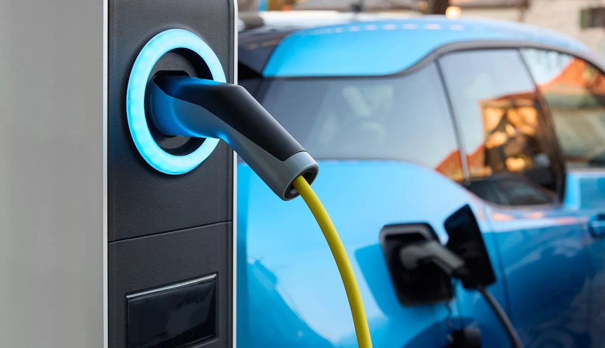 Carga, autonomía y costos: Los retos clave para la masificación de los autos eléctricos