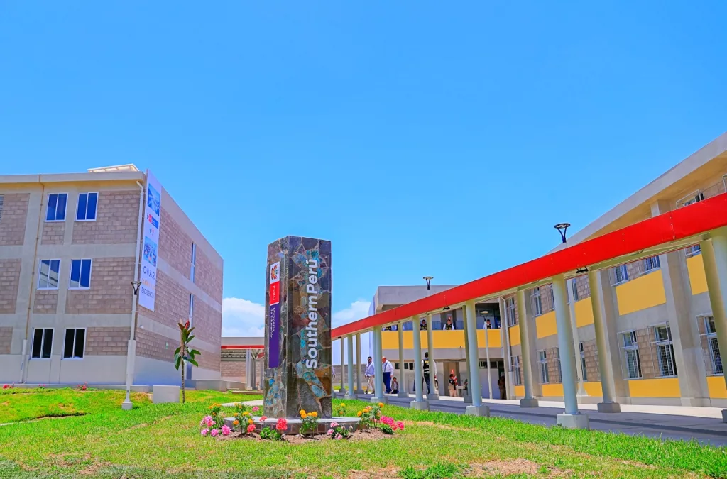 Southern Perú y Minedu inauguran nuevo colegio de alto rendimiento (COAR) en Tacna mediante OxI