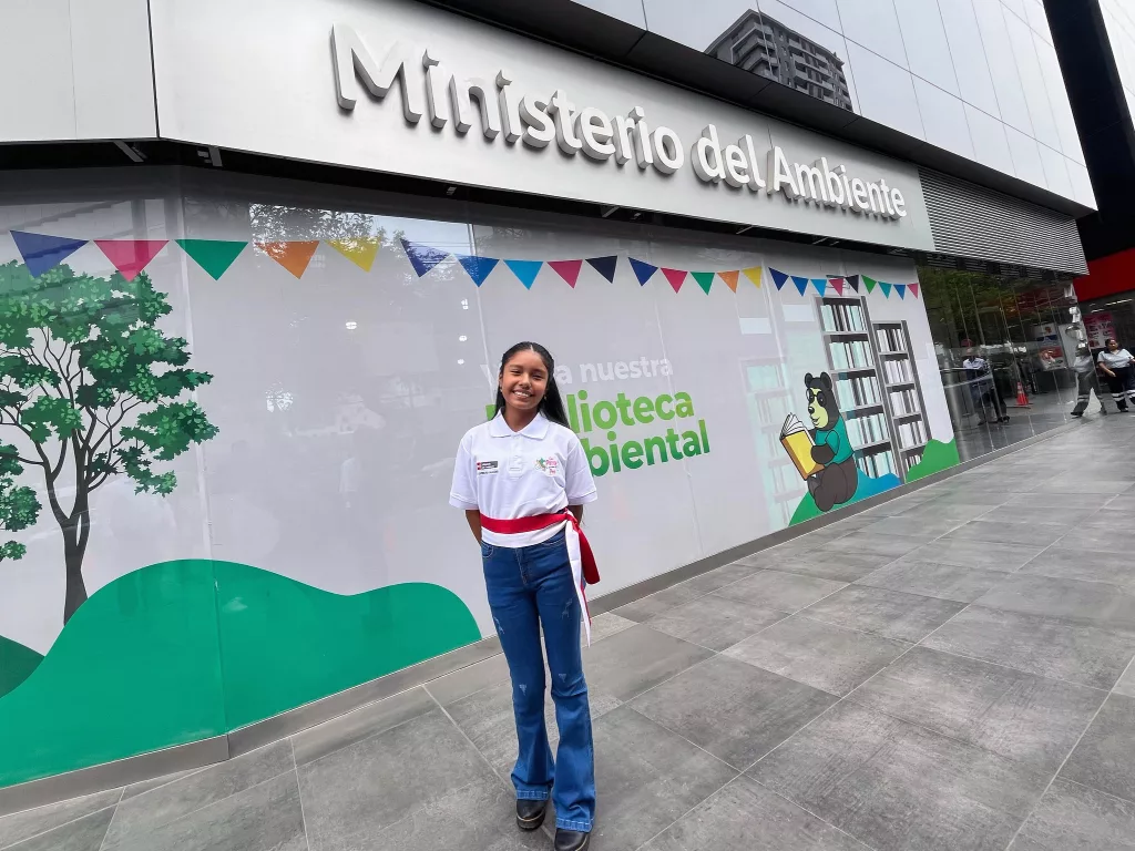 Día de la Mujer: Escolar de 12 años se convierte en ministra del Ambiente