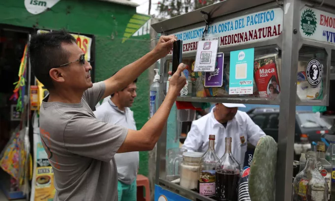 Inclusión financiera: 7 de cada 10 peruanos desconfían del sistema, pero apuestan por las billeteras digitales