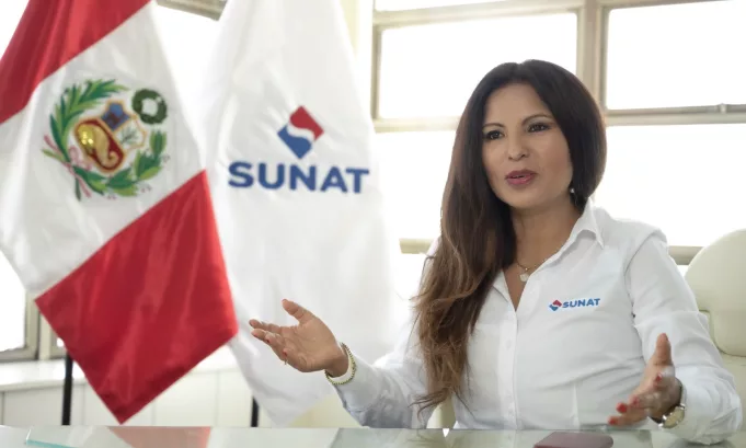 Marilú Llerena asume como nueva jefa de la Sunat: la primera mujer de carrera en asumir el cargo