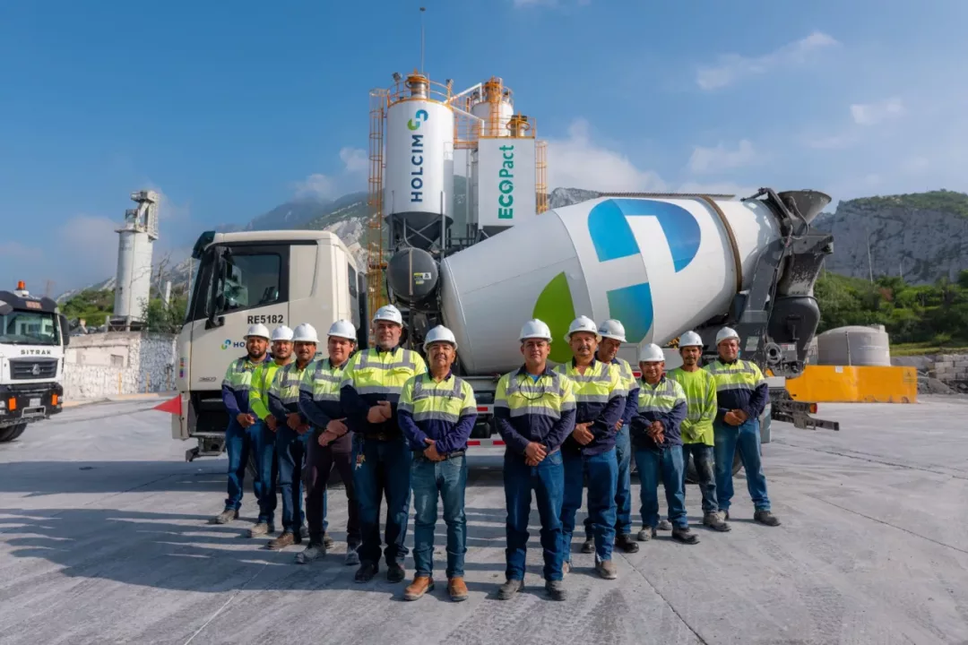 Cementera multinacional Holcim lanza su marca en Perú con foco en soluciones innovadoras y sostenibles