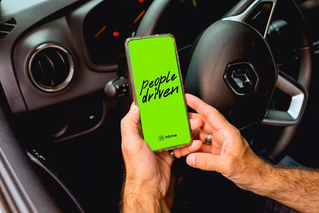 "Nuestra meta es impactar a mil millones de personas": El ambicioso plan del CEO de inDrive para convertirse en una superapp global