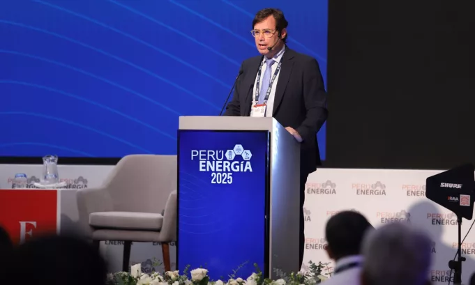 Perú Energía 2025 arranca con advertencias sobre infraestructura y urgencias para el cambio energético
