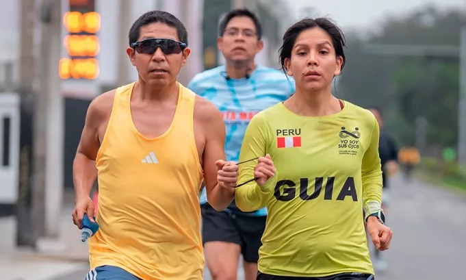 "Yo soy sus ojos": el running como vía de inclusión para personas con discapacidad