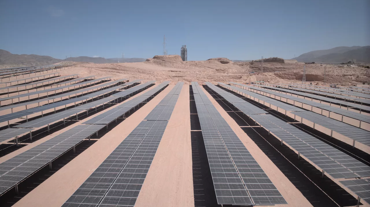 Cemento Yura inaugura su primera planta fotovoltaica de autoconsumo en Arequipa