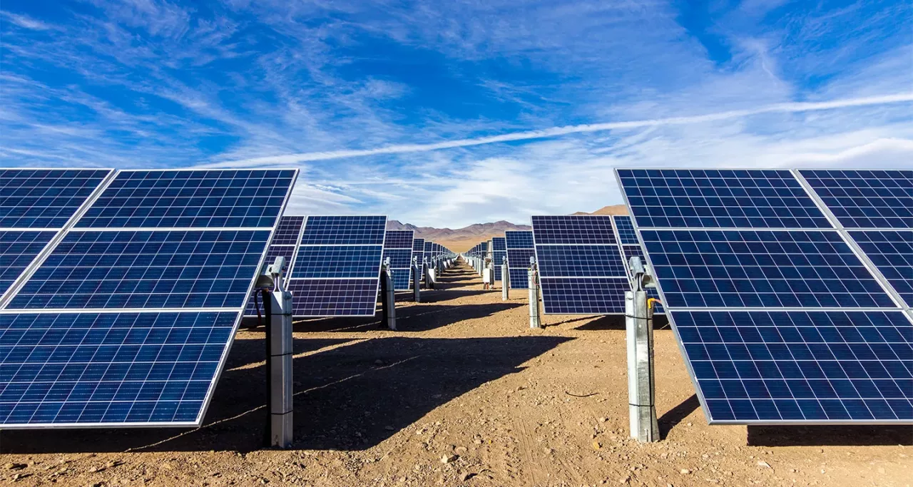 ¿Cómo Chile se convirtió en referente global en energía solar?