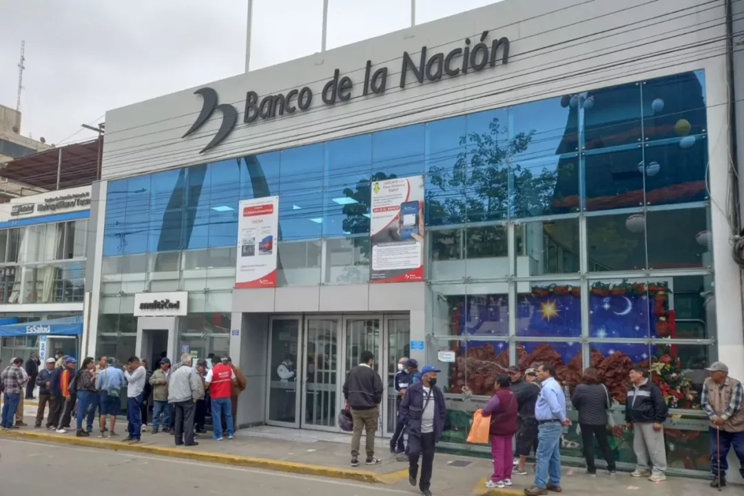 Congreso insiste en ley que facultaría al Banco de la Nación comprar oro a mineros artesanales