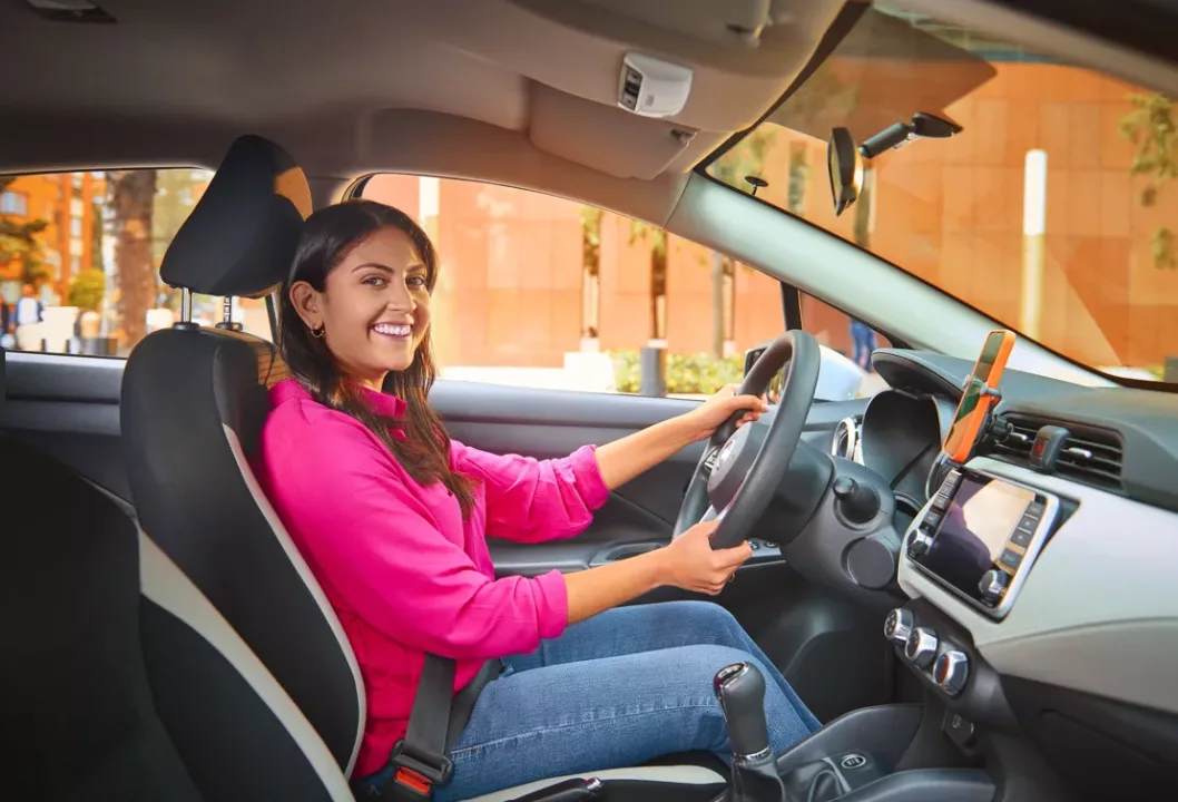 Mujeres conduciendo el futuro