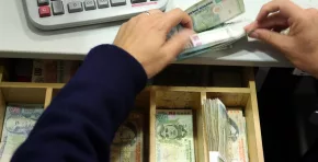 8 de cada 10 peruanos considera insuficiente su salario