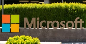 Microsoft eliminará 4.9 millones de toneladas de carbono con innovadora solución basada en biosólidos