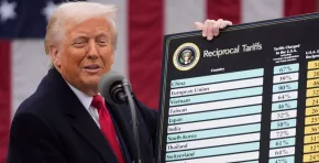 Trump anuncia un nuevos aranceles y retrasa su implementación para el 7 de agosto