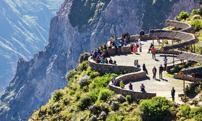 Turismo captará más de US$ 5.400 millones en 2025 e impulsarán megaproyectos de infraestructura, destaca Mincetur