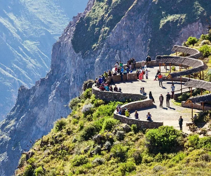 Turismo captará más de US$ 5.400 millones en 2025 e impulsarán megaproyectos de infraestructura, destaca Mincetur