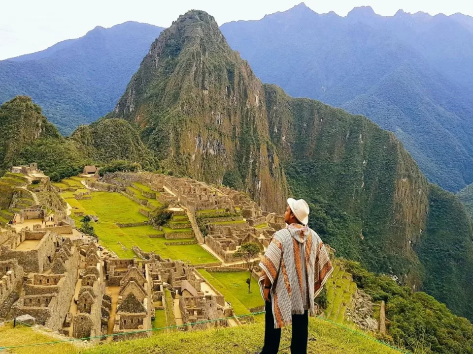 Perú refuerza su liderazgo en turismo sostenible y abre el diálogo sobre el futuro del sector