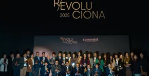 Stakeholders gana premio a “Mayor impacto en medios de comunicación escrito” en R·Evoluciona 2025