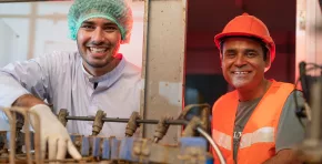 En Perú, el 29 % de las empresas con altos niveles de felicidad se consideran financieramente muy sólidas, frente al 20 % de las que no invierten en bienestar.