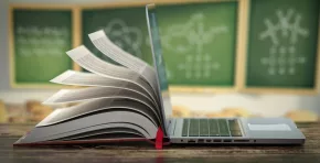 Plataformas como i-ED Educación Digital impulsan programas modulares y certificados que buscan reducir la brecha educativa y fortalecer las competencias tecnológicas de los jóvenes peruanos.