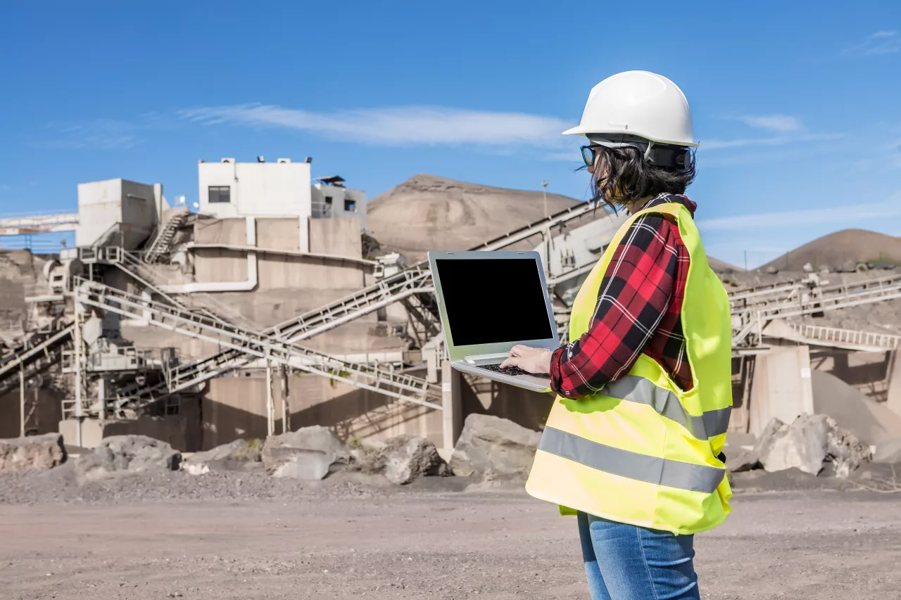 Stratum AI, empresa canadiense especializada en tecnología minera, es uno de los actores más destacados de esta revolución.