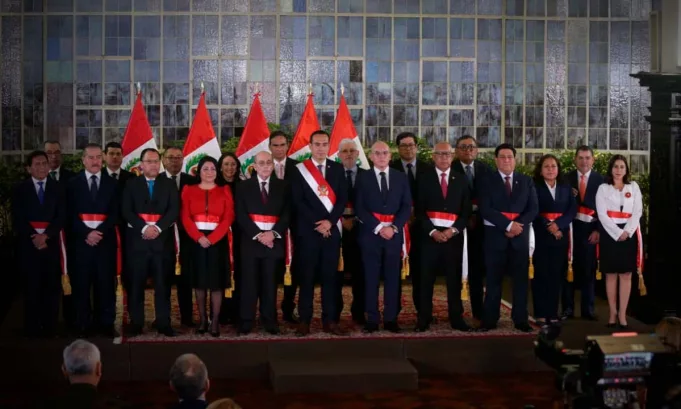 Las designaciones del nuevo gabinete ministerial fueron oficializadas en la edición extraordinaria del diario oficial El Peruano.