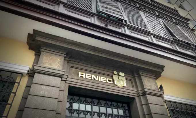 El Reniec niega haber sido hackeado y atribuye el incidente a un uso indebido de accesos por parte de otras entidades públicas.