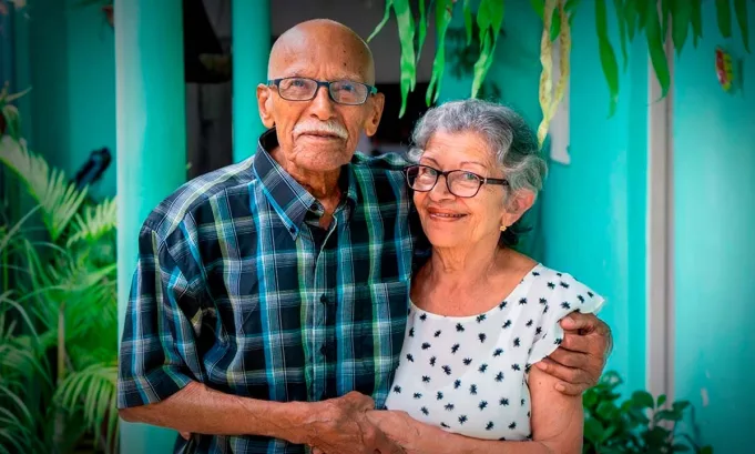 La drástica reducción en la tasa de natalidad y el crecimiento acelerado de la población adulta mayor plantean nuevos desafíos para el Perú.