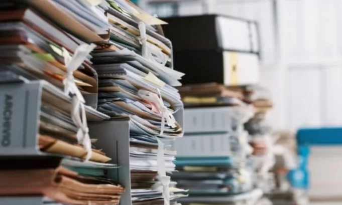 El estudio alerta que la carga administrativa sigue siendo un obstáculo clave para el crecimiento regional en Latinoamérica.