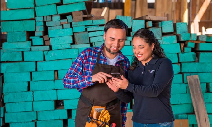 A través de Eva WhatsApp permitirá a los clientes de Caja Arequipa obtener créditos de manera rápida.