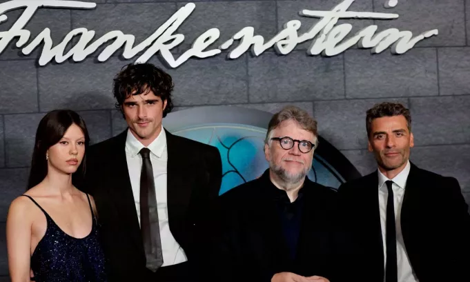 El filme de Netflix, rodado entre Canadá y Reino Unido, utilizó energía limpia, vehículos eléctricos y recicló toneladas de materiales, marcando un precedente en producciones verdes dentro de la industria del cine.