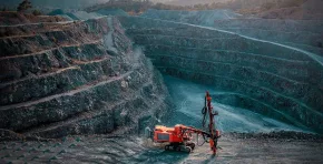 Chile impulsa una nueva era en la minería sostenible con proyectos que buscan recuperar cobalto y níquel desde los relaves.