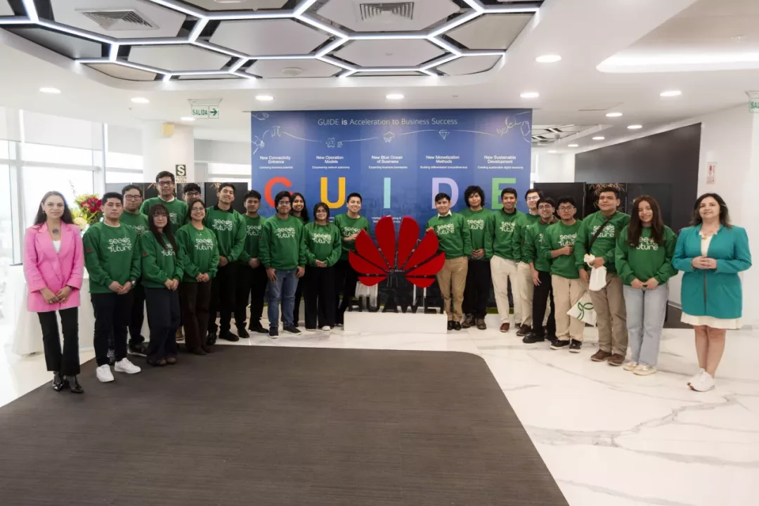 Semillas para el Futuro es un programa de Huawei que busca inspirar y potenciar el talento joven.