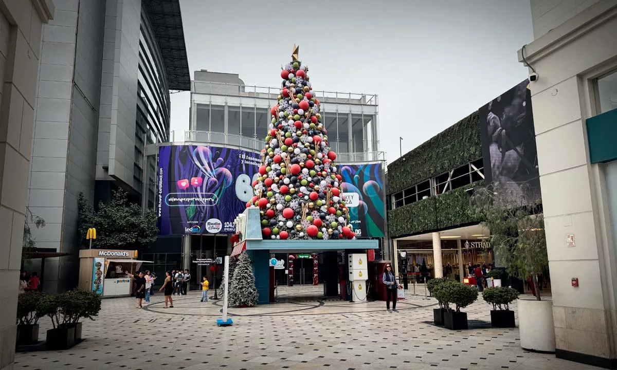 Con un enfoque basado en la empatía y la experiencia de marca, el centro comercial apuesta por una celebración navideña sin pirotecnia sonora, combinando comunicación consciente, inclusión y un espectáculo visual innovador que busca generar reflexión y bienestar colectivo.