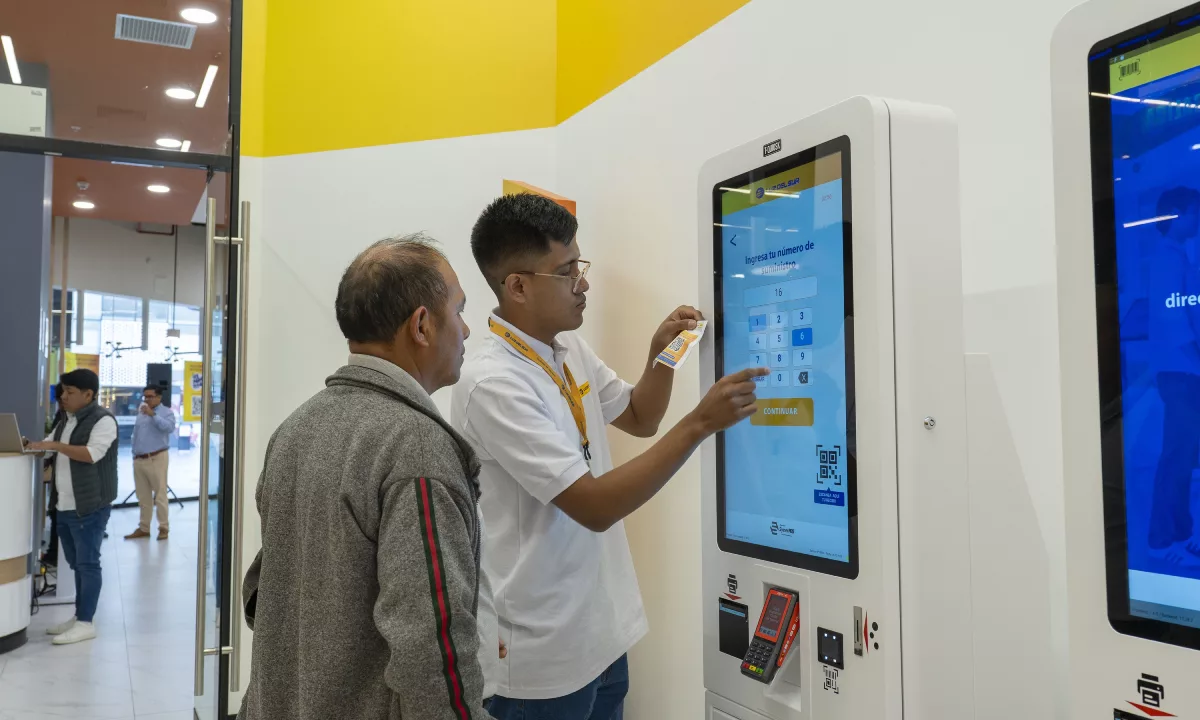 Luz del Sur inauguró una nueva agencia en Puruchuco para mejorar la atención a usuarios de Lima Este, con servicios presenciales y digitales orientados a agilizar trámites y reducir tiempos de espera.