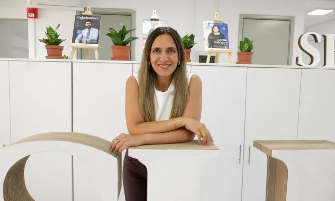 Moniré Arce asume la Dirección Ejecutiva de Stakeholders Chile.